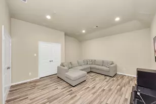 6619 Brady Springs Ln, Sugar Land, TX 77479 - Photo 24