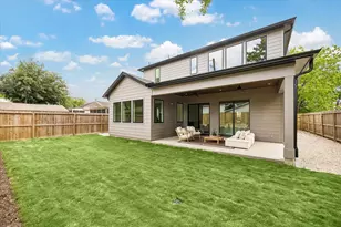 107 E 24th St, Houston, TX 77008 - Photo 34