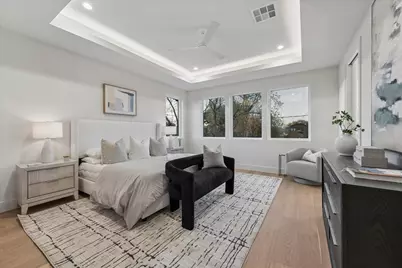 107 E 24th Street, Houston, TX 77008 - Photo 4
