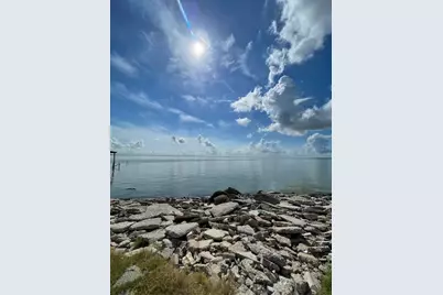 211 N Forrest Avenue, La Porte, TX 77571 - Photo 8