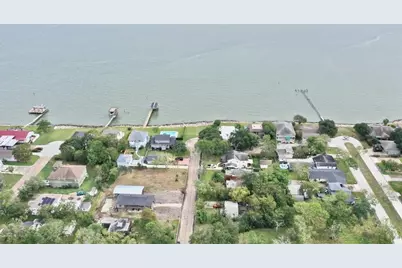 211 N Forrest Avenue, La Porte, TX 77571 - Photo 2