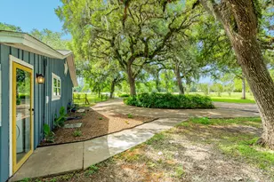 18792 Hwy 35, Sweeny, TX 77480 - Photo 10
