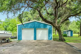 18792 Hwy 35, Sweeny, TX 77480 - Photo 12
