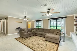 18792 Hwy 35, Sweeny, TX 77480 - Photo 18
