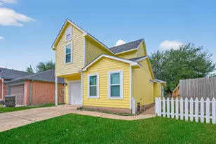 11525 Teaside Dr, Houston, TX 77066 - Photo 2