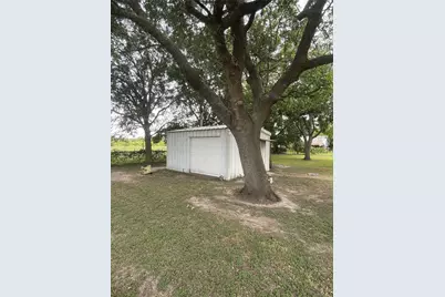 1840 Loop 522, Ganado, TX 77962 - Photo 34