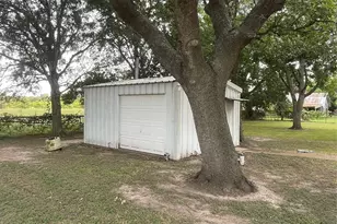 1840 Loop 522, Ganado, TX 77962 - Photo 34