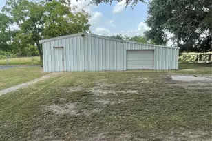 1840 Loop 522, Ganado, TX 77962 - Photo 36