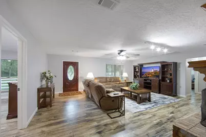 802 Sentinel Oaks, Pinehurst, TX 77362 - Photo 16