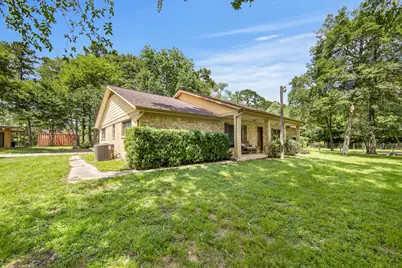 802 Sentinel Oaks, Pinehurst, TX 77362 - Photo 14
