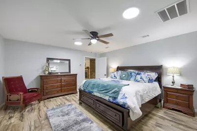802 Sentinel Oaks, Pinehurst, TX 77362 - Photo 32