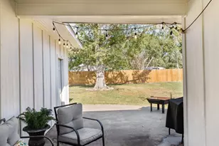804 Peach St, El Campo, TX 77437 - Photo 32