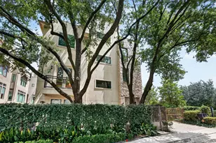 1110 Autrey St, Houston, TX 77006 - Photo 14