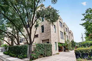 1110 Autrey St, Houston, TX 77006 - Photo 1