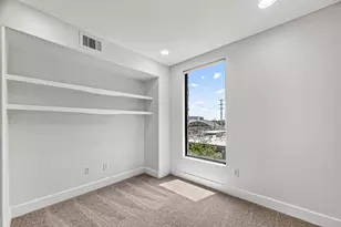 1110 Autrey St, Houston, TX 77006 - Photo 38