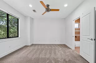 1110 Autrey St, Houston, TX 77006 - Photo 34