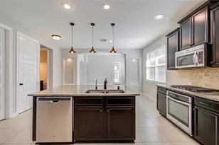 15626 Windsor Bluff Dr, Cypress, TX 77429 - Photo 10