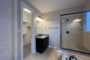 15626 Windsor Bluff Dr, Cypress, TX 77429 - Photo 8