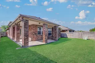 15626 Windsor Bluff Dr, Cypress, TX 77429 - Photo 2