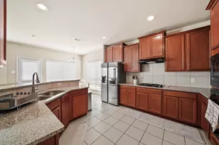 5810 Orchard Trail Dr, Pearland, TX 77581 - Photo 6