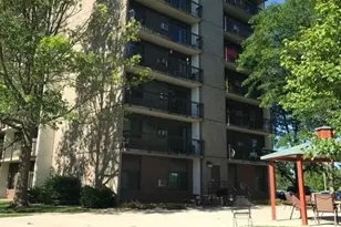 542 W 53rd St, Anderson, IN 46013 - Photo 6