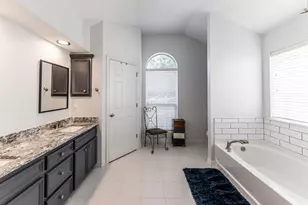 1977 Greentree Dr, Huntsville, TX 77340 - Photo 30