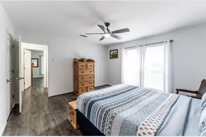 1977 Greentree Drive, Huntsville, TX 77340 - Photo 38