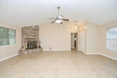 15919 Val Verde Drive, Houston, TX 77083 - Photo 10