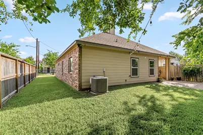 1613 Saulnier Street, Houston, TX 77019 - Photo 22