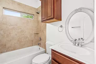 1613 Saulnier St, Houston, TX 77019 - Photo 16