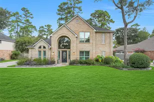 723 Forest Ln Dr, Conroe, TX 77302 - Photo 1