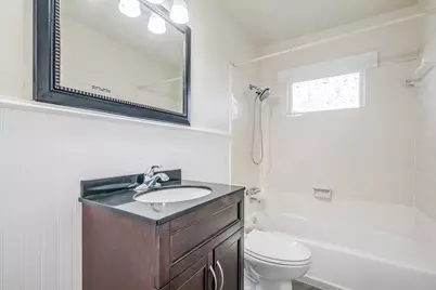 2206 15th Avenue N, Texas City, TX 77590 - Photo 12