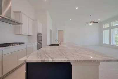 2911 Golden Isle Drive, Texas City, TX 77568 - Photo 14