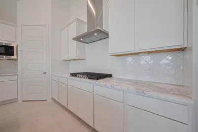 2911 Golden Isle Drive, Texas City, TX 77568 - Photo 12