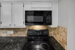 800 N San Jacinto, Conroe, TX 77301 - Photo 10