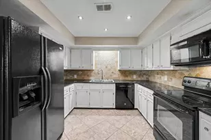 800 N San Jacinto, Conroe, TX 77301 - Photo 8