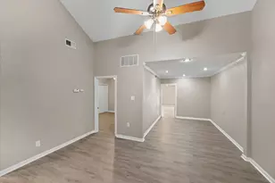 800 N San Jacinto, Conroe, TX 77301 - Photo 28