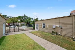 800 N San Jacinto, Conroe, TX 77301 - Photo 44