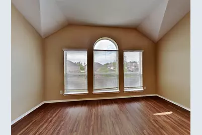 26004 Castle Meadow Lane, Kingwood, TX 77339 - Photo 8