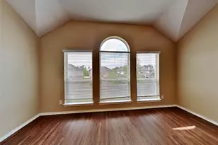 26004 Castle Meadow Ln, Kingwood, TX 77339 - Photo 8