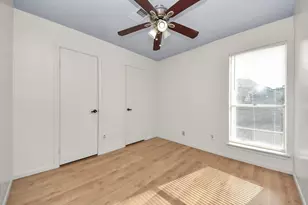 15614 Barbarossa Dr, Houston, TX 77083 - Photo 22