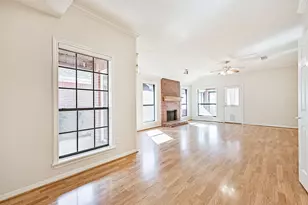 208 Live Oak Ln, Friendswood, TX 77546 - Photo 10