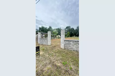 9016 Sherburne Street, Houston, TX 77016 - Photo 12