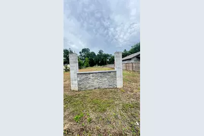 9016 Sherburne Street, Houston, TX 77016 - Photo 20