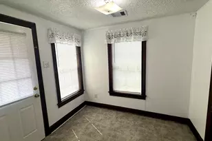 716 Joyce, Houston, TX 77009 - Photo 2