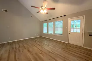 2106 Lexington Woods Dr, Spring, TX 77373 - Photo 4