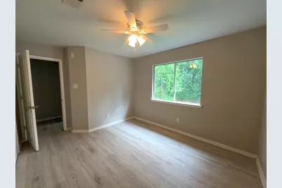 2106 Lexington Woods Drive, Spring, TX 77373 - Photo 10