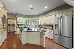 9714 Godstone Ln, Spring, TX 77379 - Photo 8