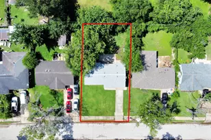 5738 Kenilwood Dr, Houston, TX 77033 - Photo 6