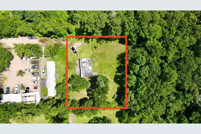 833 Beach Airport Road, Conroe, TX 77301 - Photo 2